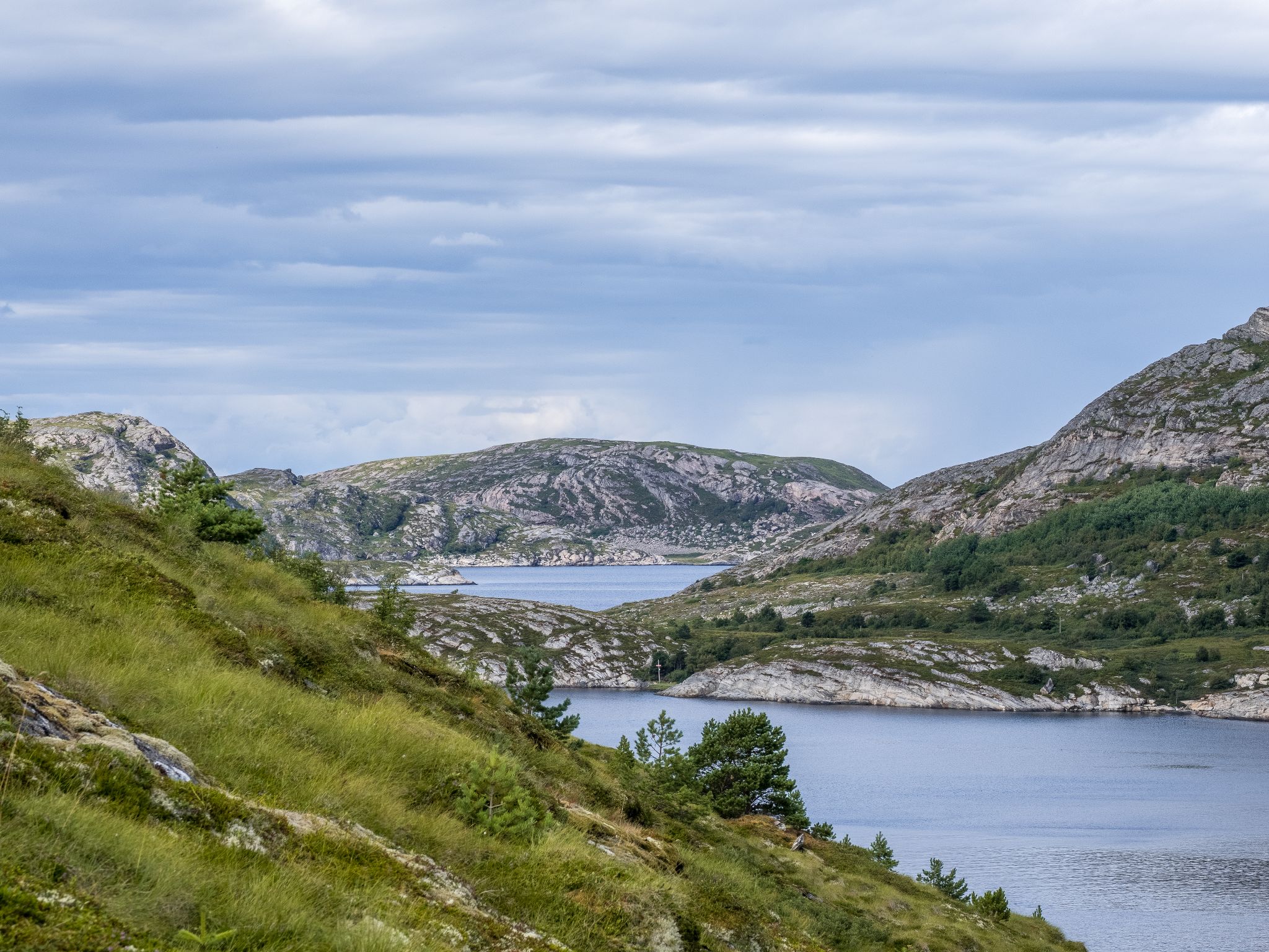 250808 1200 J  2JR0372 HDR