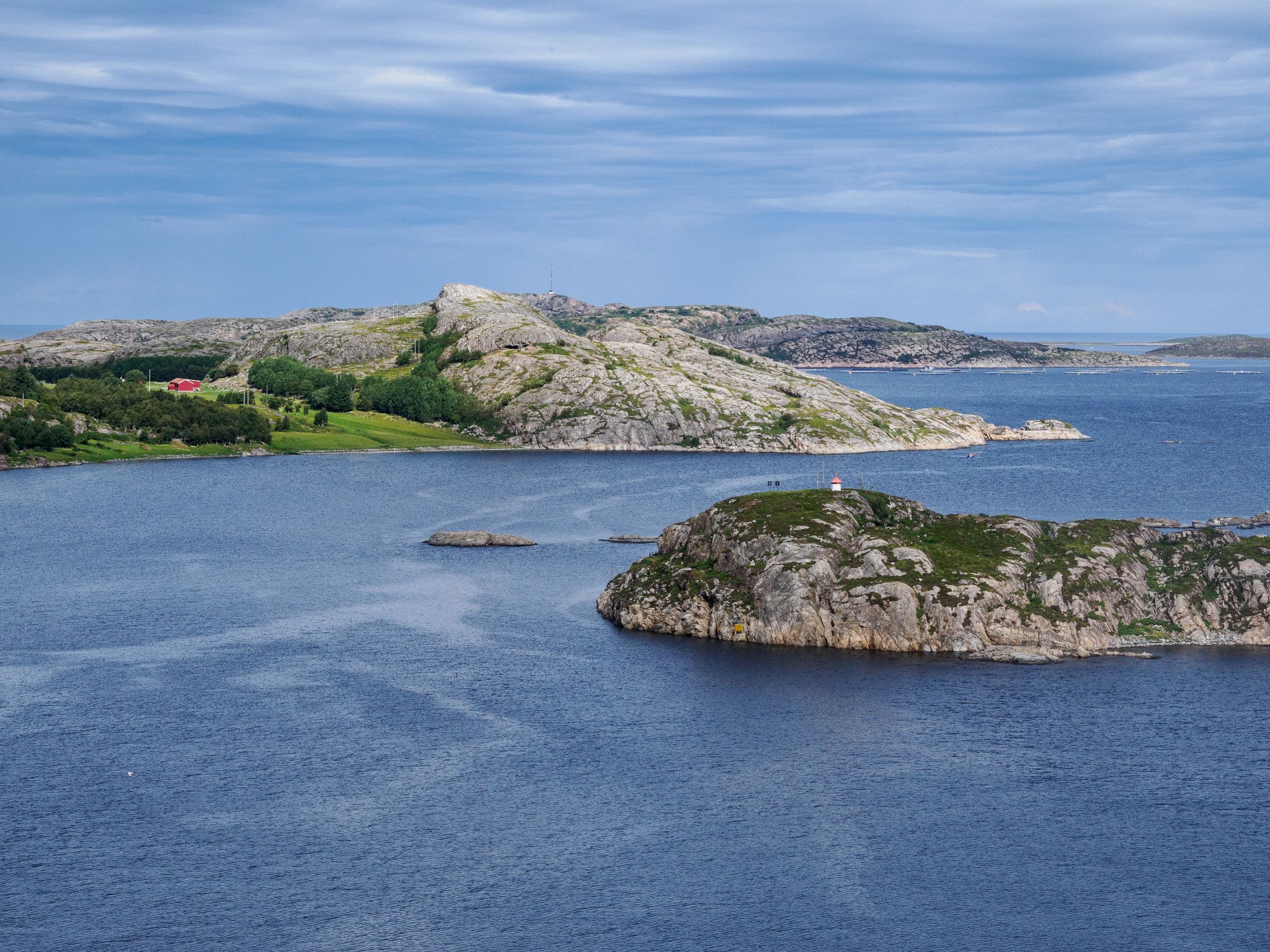 250808 1205 H  2HR0074