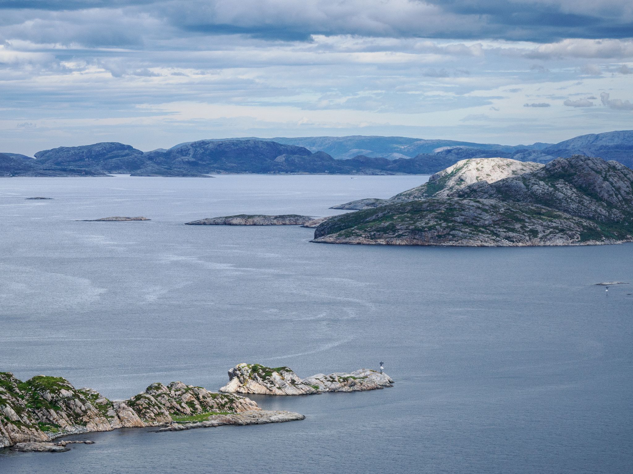 250808 1250 H  2HR0105